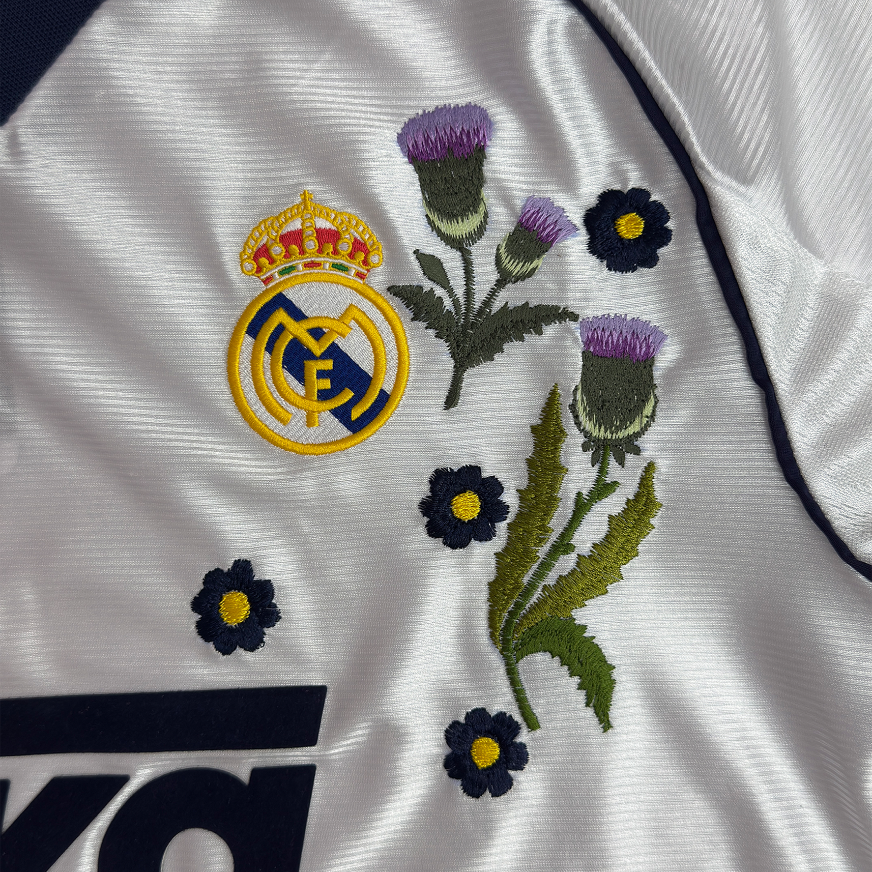 Real Madrid Embroidered Jersey 1999/2000